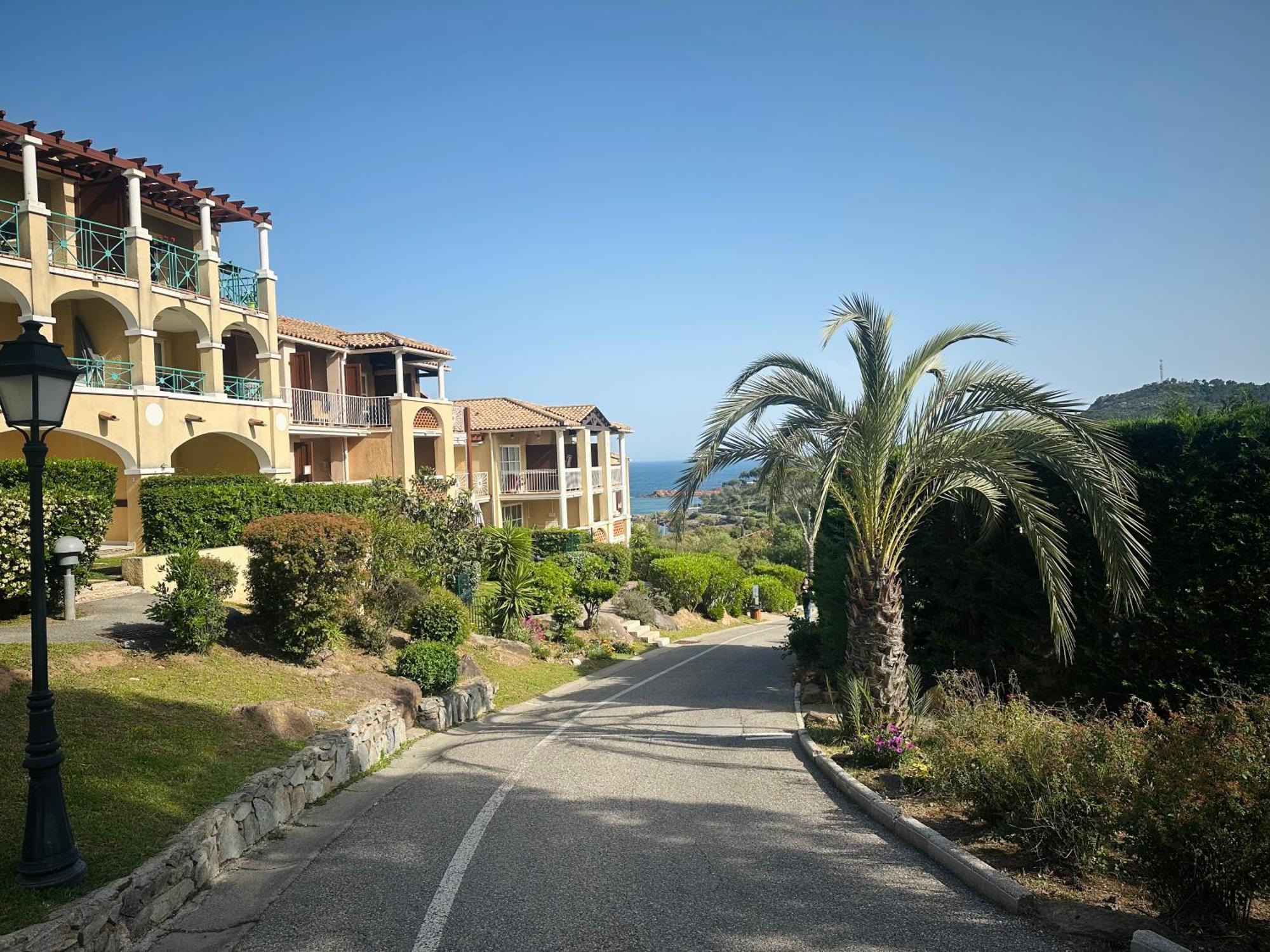 Apartment Cap Esterel Village Pierre & Vacance , Agay 4prs Climatise-wifi-parking Inclus Saint-Raphael (Var)