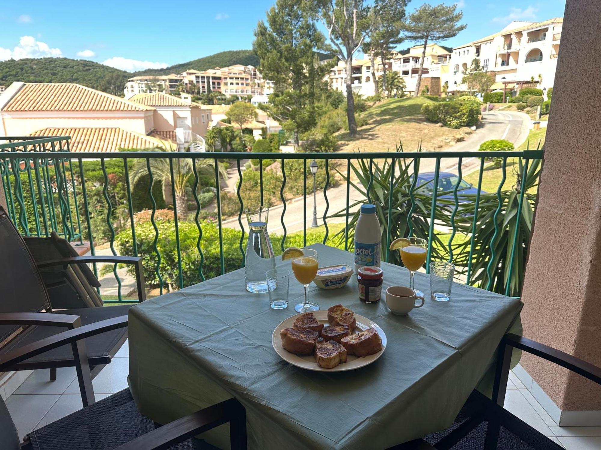 Apartment Cap Esterel Village Pierre & Vacance , Agay 4prs Climatise-wifi-parking Inclus Saint-Raphael (Var)